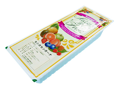 【タカ食品】冷凍SFセンガセンガーナ（いちご）ピューレ 1kg（特別お取寄せ） - 製菓材料倶楽部